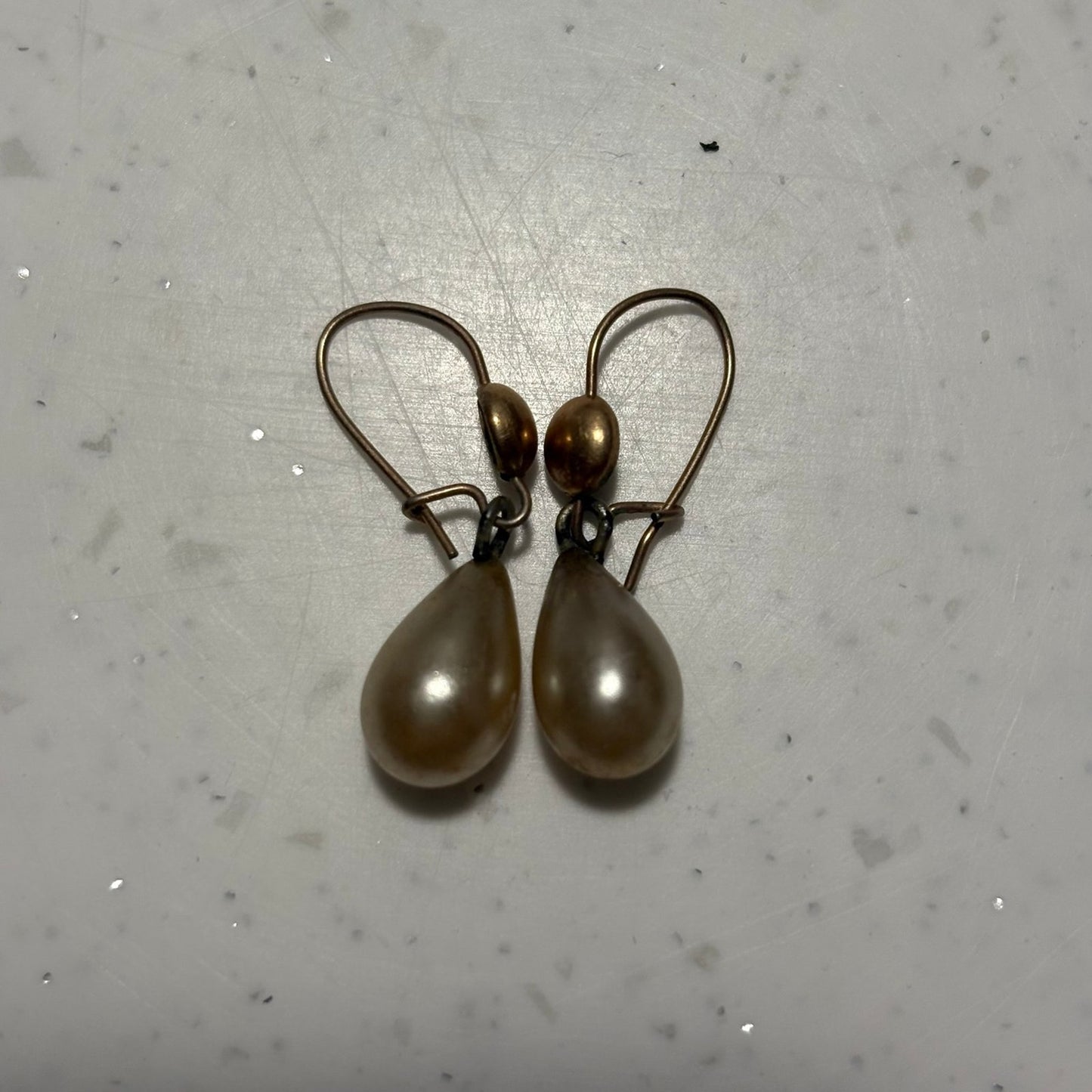 Teardrop Fuax Pearl earrings