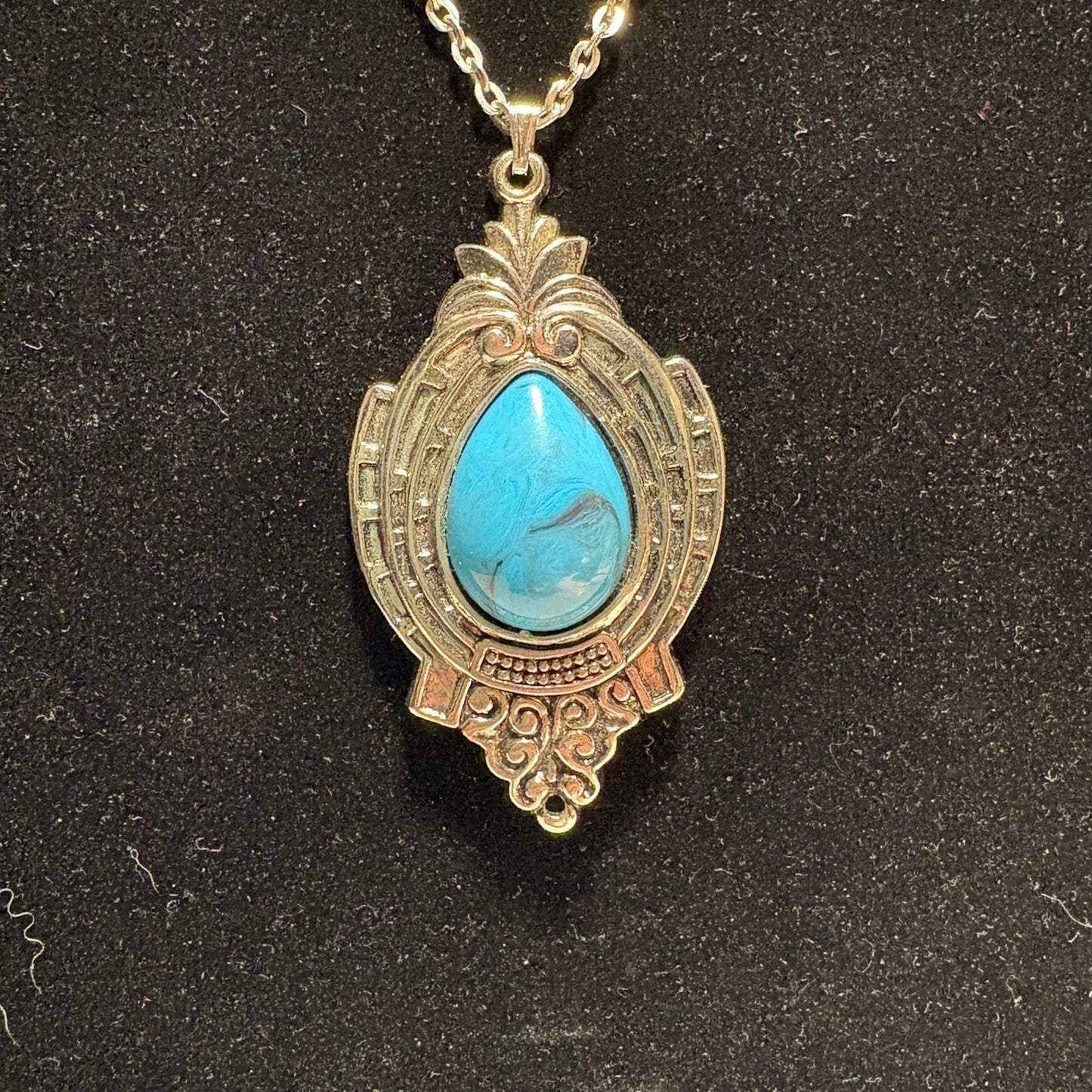 Costume Jewelry Necklace