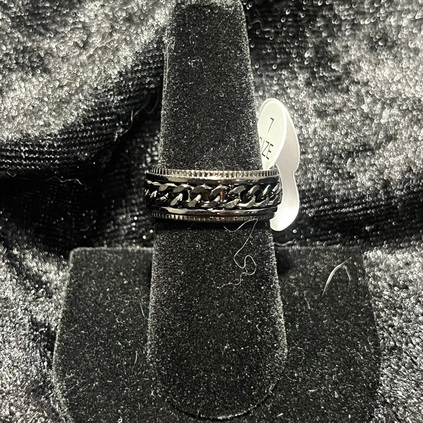 All black fidget ring