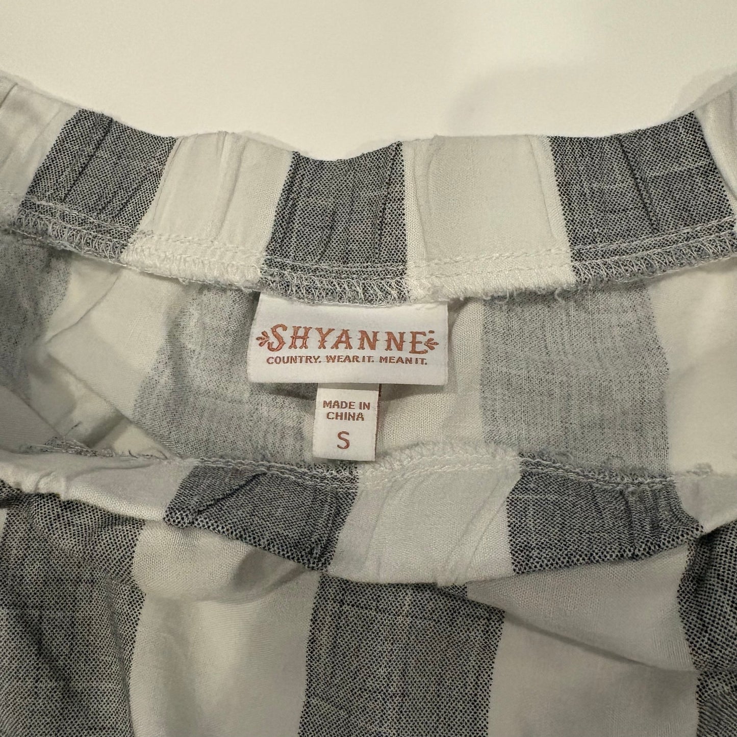 Shyanne stripped blouse