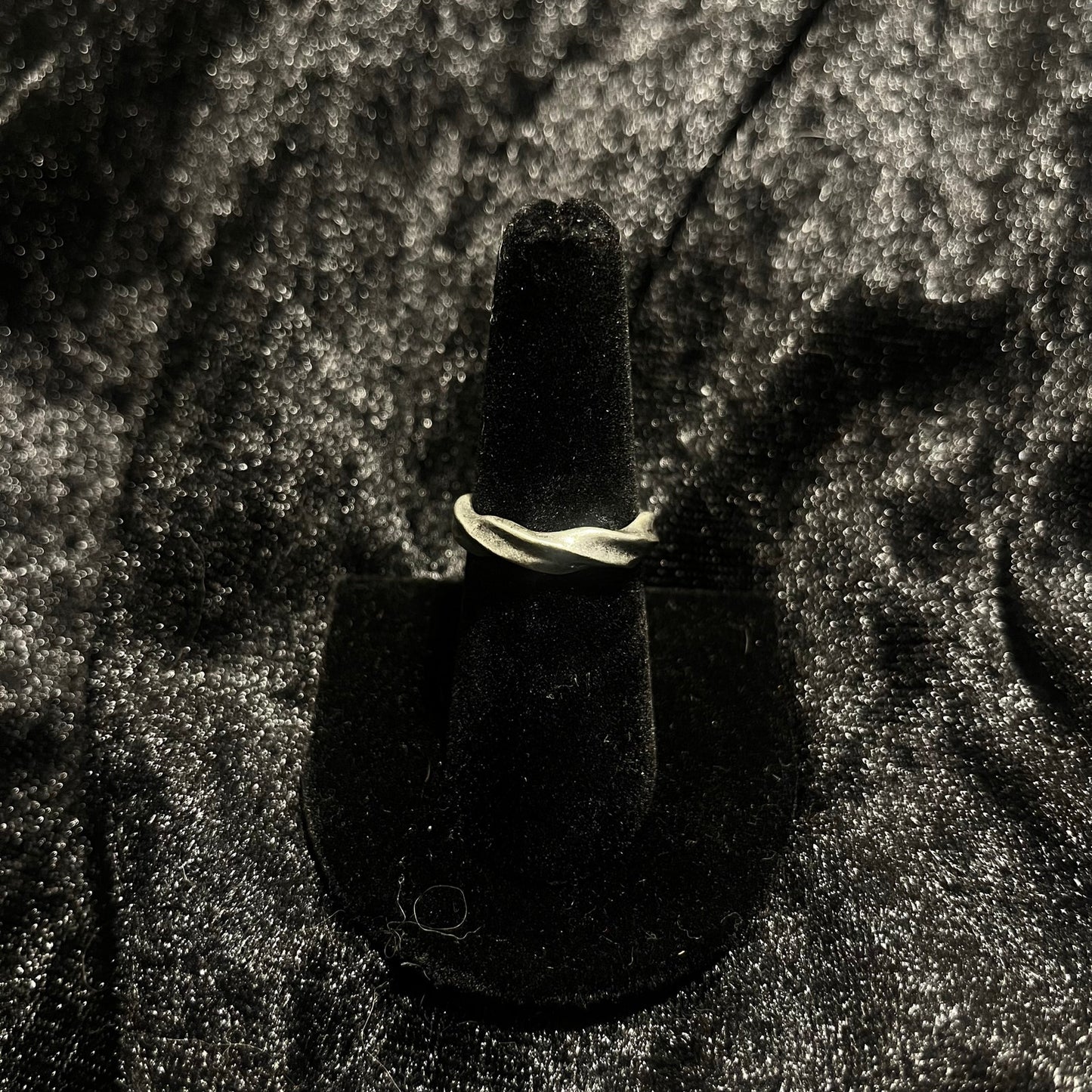 Twist Ring